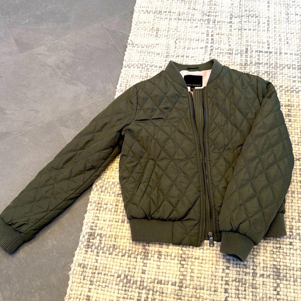 Banana Republic Dark Green Quilted Jacket Spring Fall XS